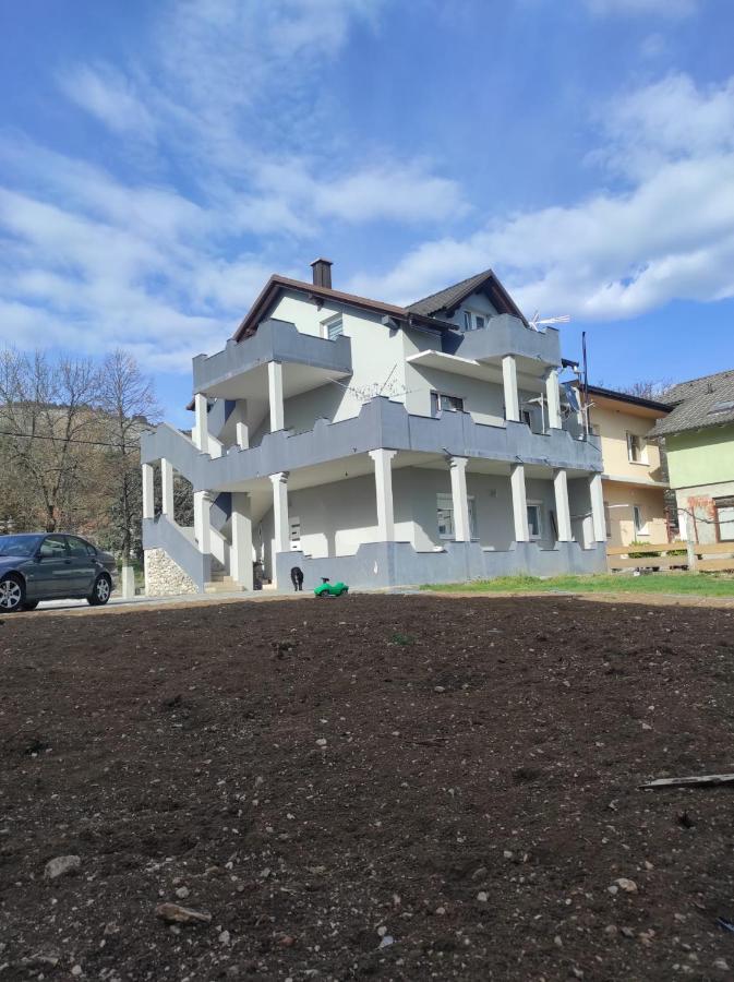 Prenociste Ljiljana 2 Hotell Livno Exteriör bild